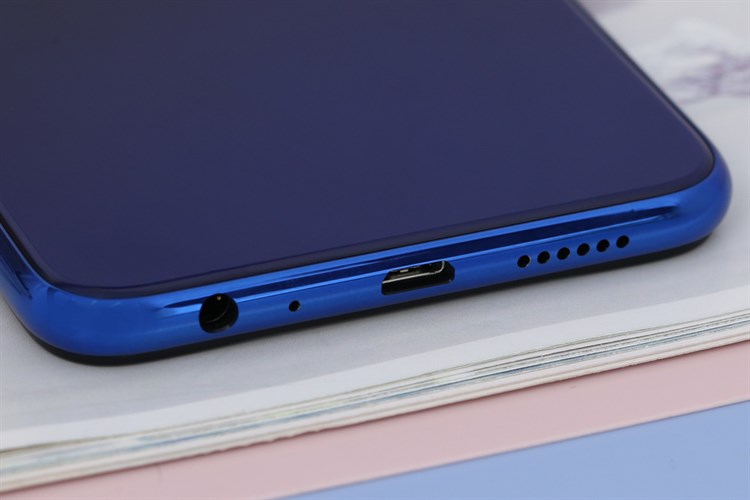 Điện thoại OPPO F9 Màu Xanh Dương