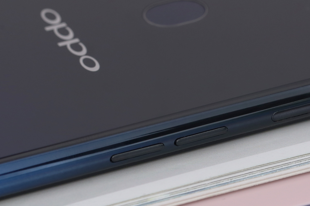 OPPO F9 - 30