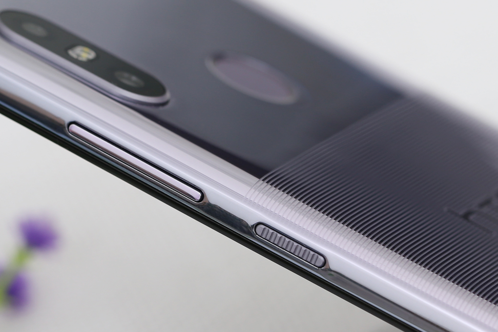 Điện thoại HTC U12 life