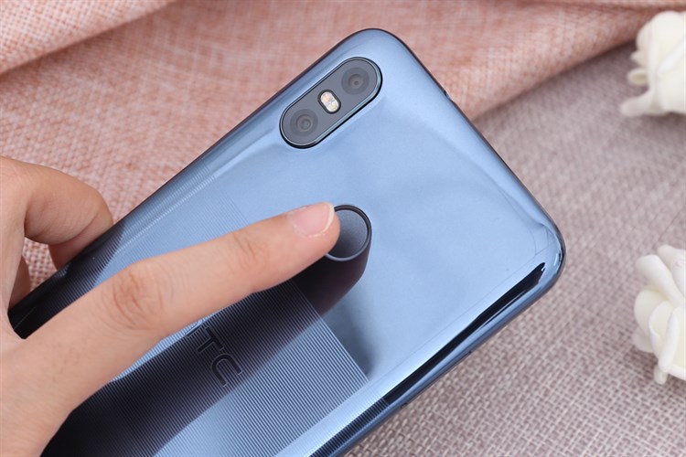 Điện thoại HTC U12 life