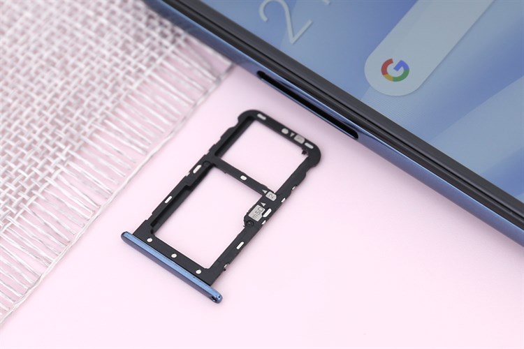 Điện thoại HTC U12 life