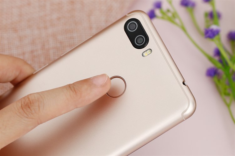 Điện thoại Itel P32