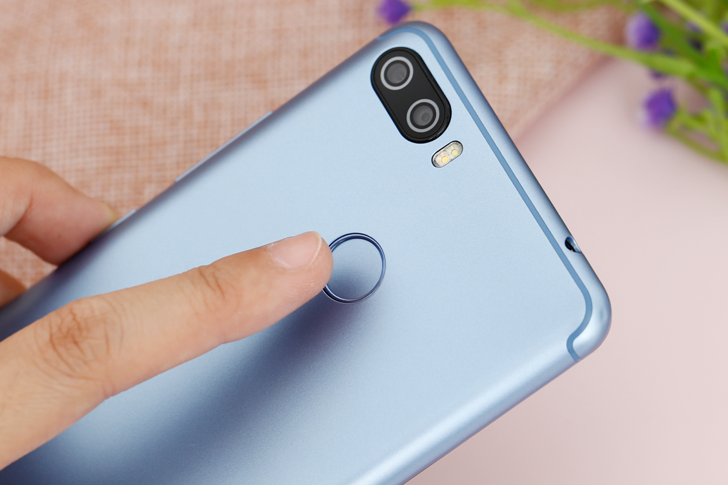 Điện thoại Itel P32