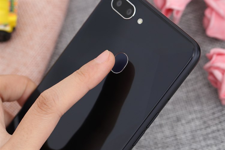 Điện thoại realme 2 3GB/32GB