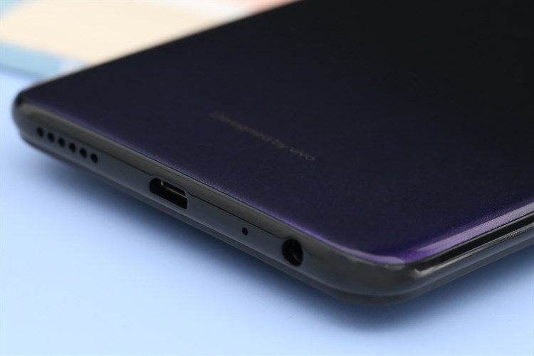 Điện thoại Vivo V11i Màu Xanh Dương