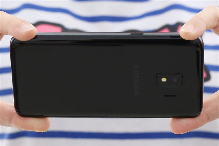 Điện thoại Samsung Galaxy J2 Core Màu Đen