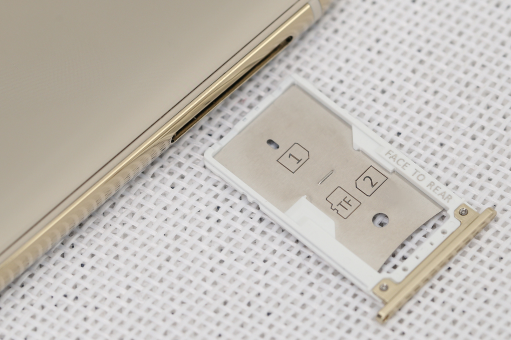 Điện thoại Mobiistar X Màu Vàng đồng