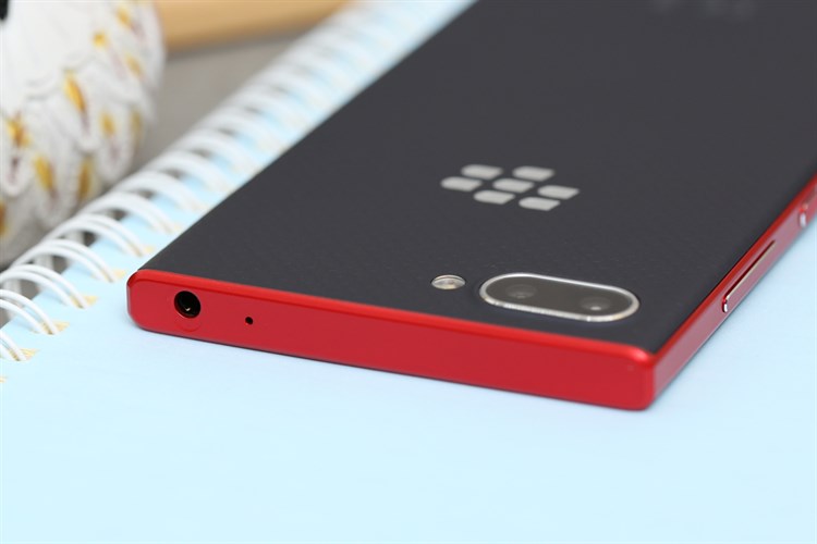 Điện thoại BlackBerry KEY2 LE