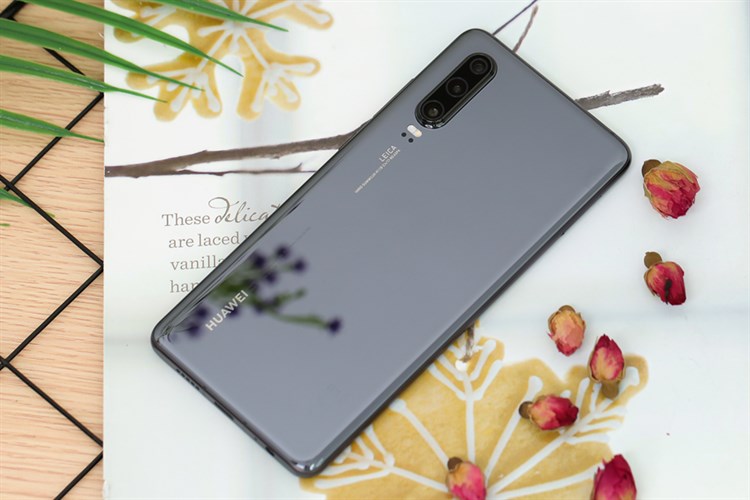Điện thoại Huawei P30 Màu Đen