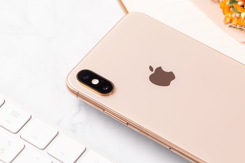 IPhone Xs Max 64GB giảm 3.500.000đ vào ngày 14/4