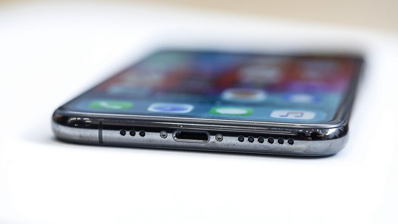 Phone - ទូរស័ព្ទ iPhone Xs 512GB - ប្រព័ន្ធសម្លេងបានតម្លើងថ្មី Phone - ទូរស័ព្ទ iPhone Xs 512GB - ប្រព័ន្ធសម្លេងបានតម្លើងថ្មី