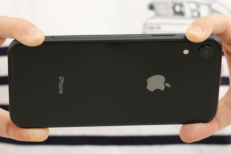Điện thoại iPhone XR 128GB Màu Đen