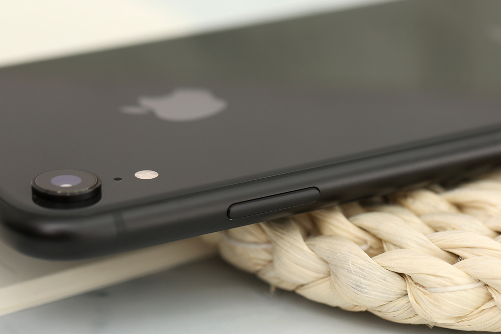Điện thoại iPhone XR 128GB