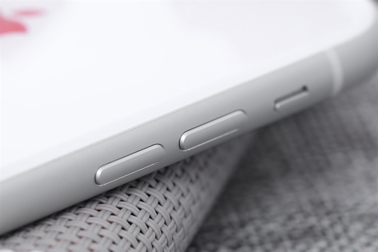 Điện thoại iPhone XR 128GB Màu Trắng