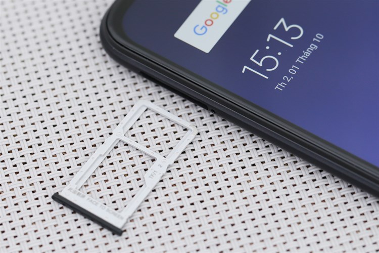 Điện thoại Xiaomi Redmi Note 6 Pro 32GB Màu Đen