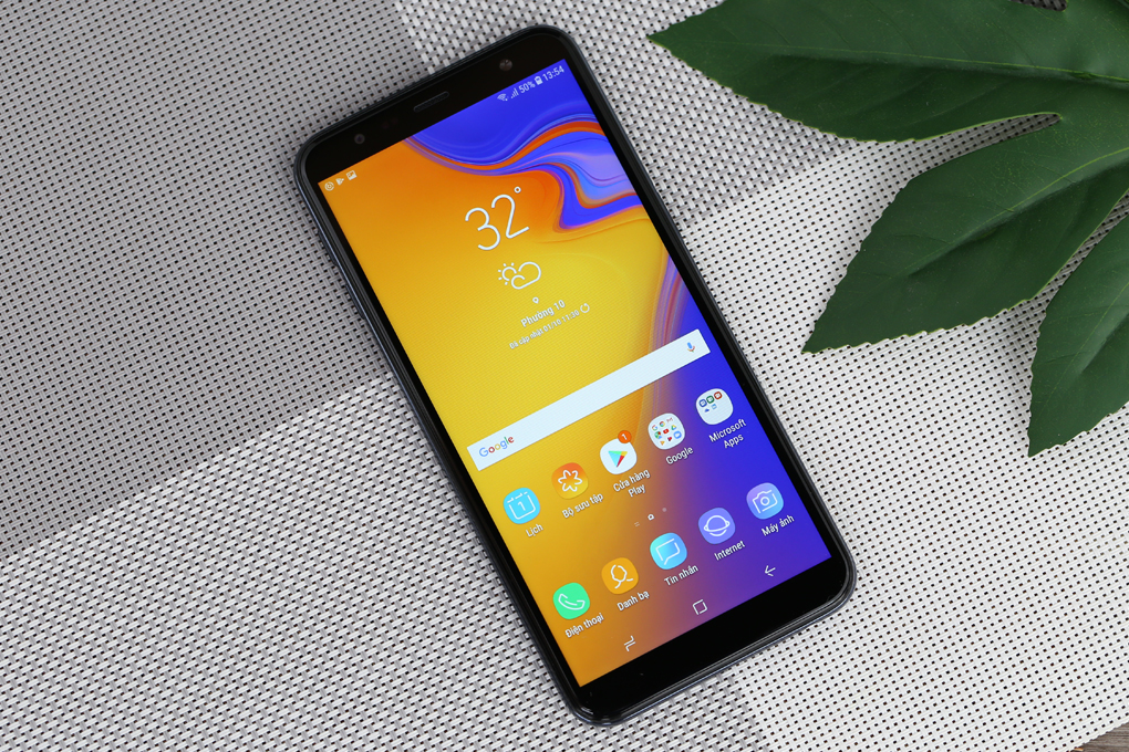 Điện thoại Samsung Galaxy J6+