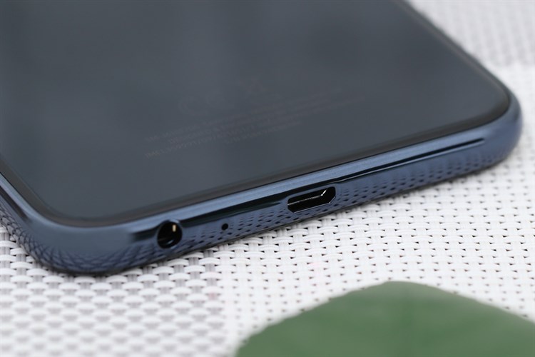 Điện thoại Samsung Galaxy J6+