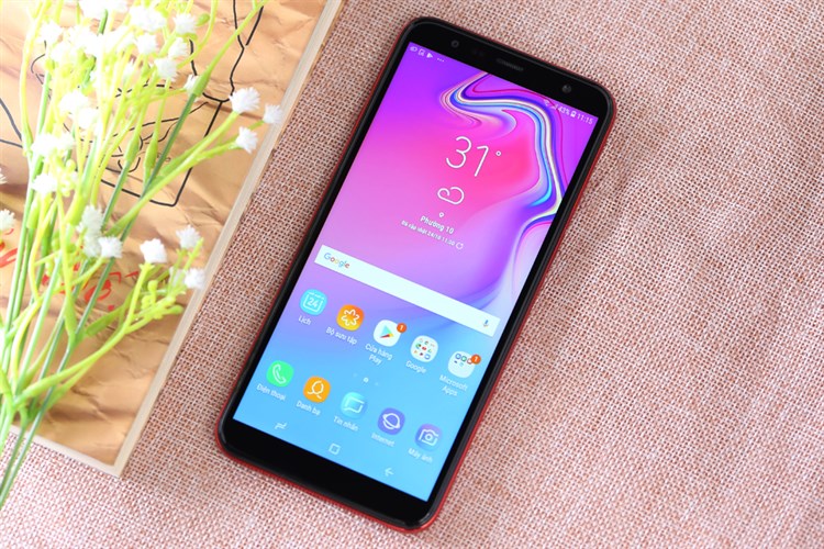 Điện thoại Samsung Galaxy J6+