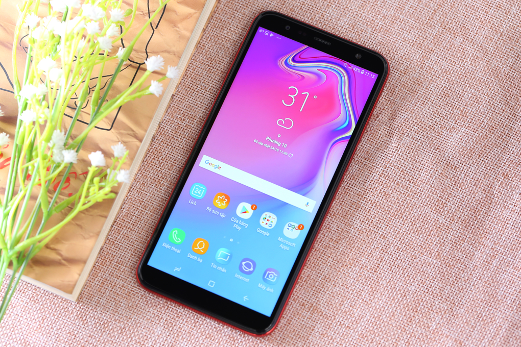 Điện thoại Samsung Galaxy J6+