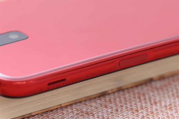 Điện thoại Samsung Galaxy J6+