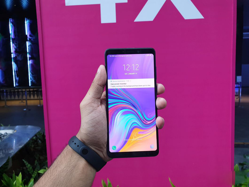 Trợ lý ảo Bixby trên Samsung Galaxy A9 (2018) Trợ lý ảo Bixby trên Samsung Galaxy A9 (2018)