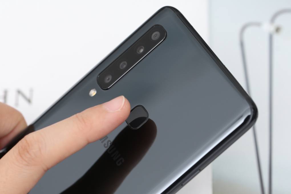 Điện thoại Samsung Galaxy A9 (2018)