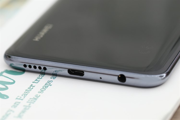 Điện thoại Huawei Y9 (2019) Màu Đen