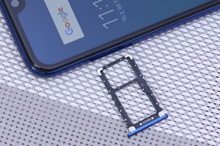 Điện thoại Xiaomi Mi 8 Lite Màu Xanh Dương