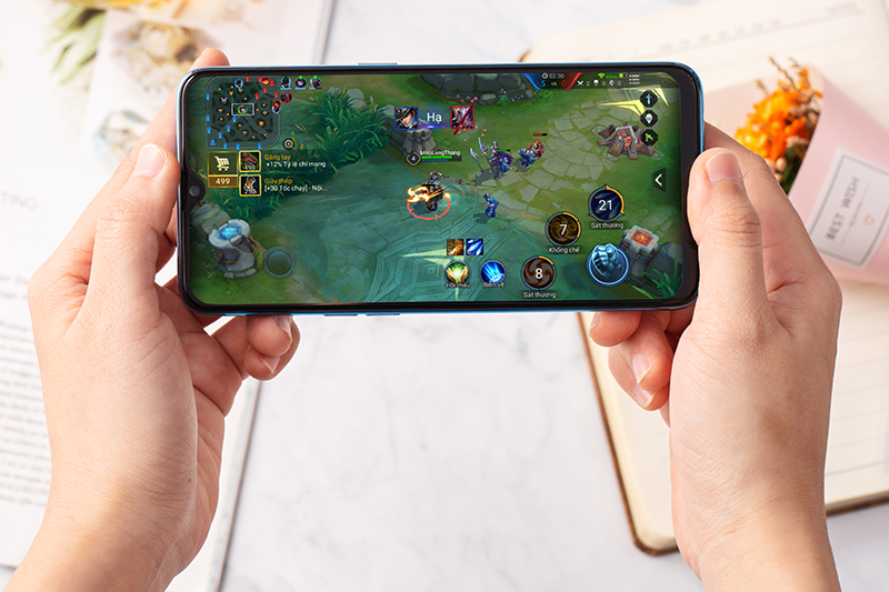 Chơi game trên điện thoại Realme 2 Pro