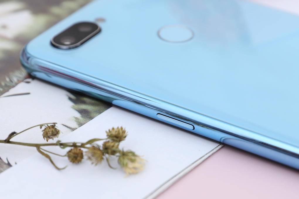 Điện thoại realme 2 Pro 6GB/64GB Màu Xanh Dương