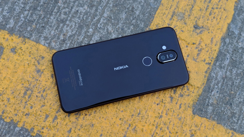 Thiết kế điện thoại Nokia 8.1 chính hãng