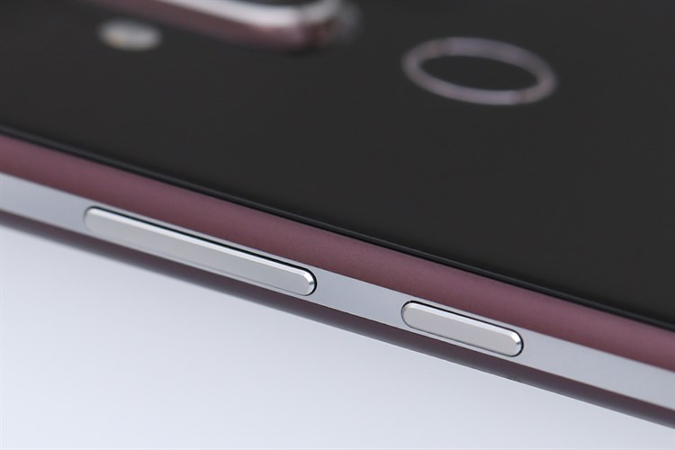 Điện thoại Nokia 8.1