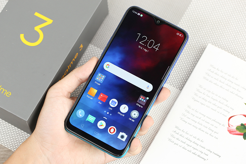 Thiết kế của điện thoại Realme 3 chính hãng