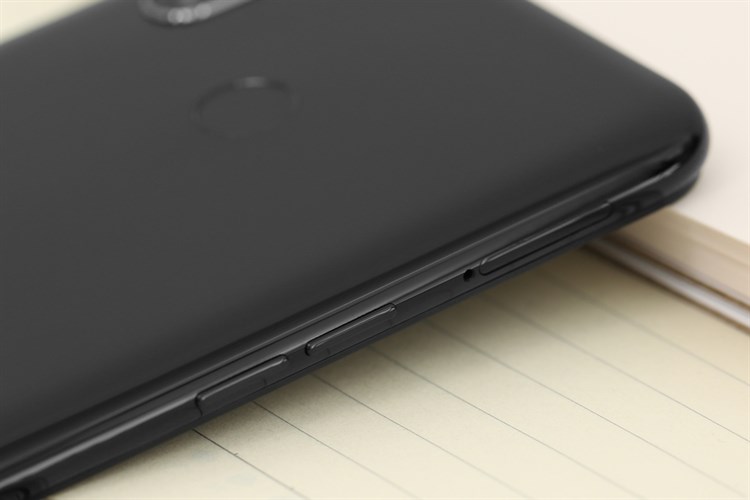 Điện thoại realme 3 32GB