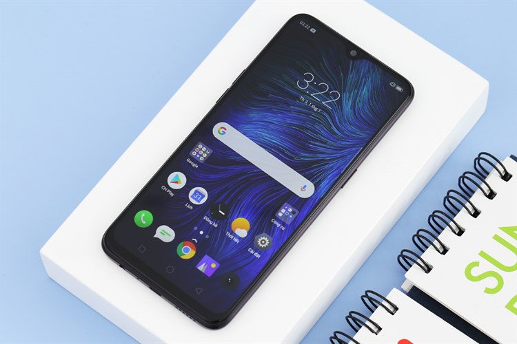 Điện thoại realme 3 Pro (4GB/64GB)