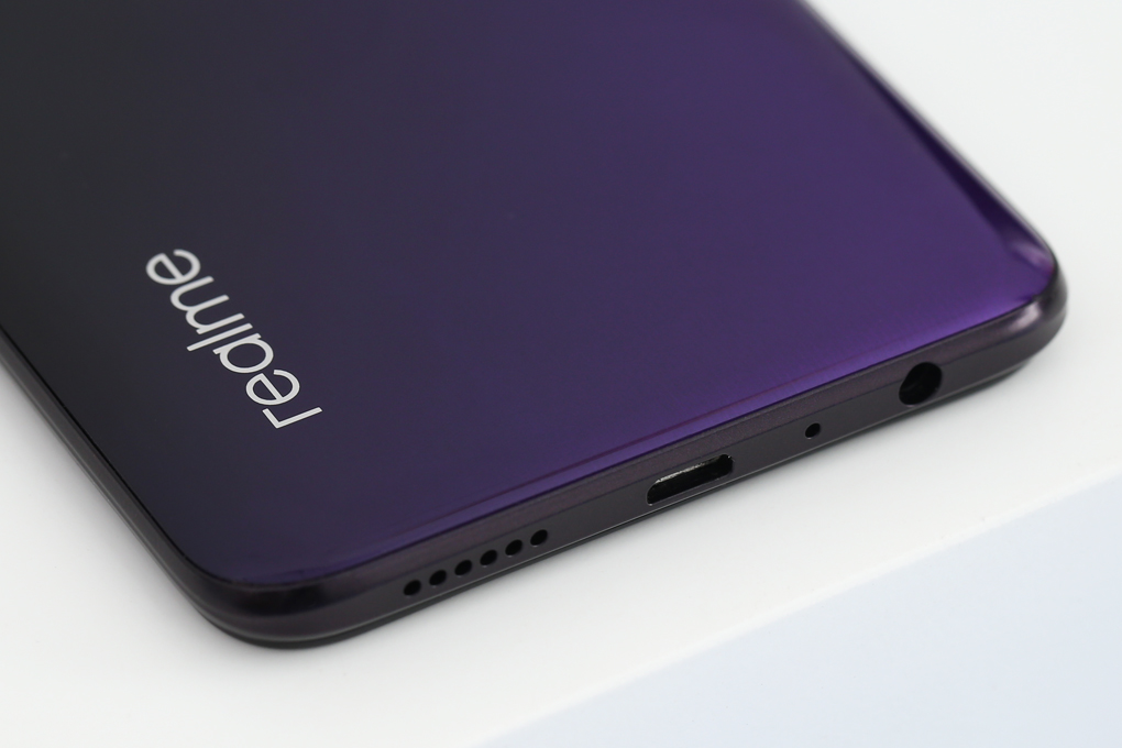 realme 3 Pro (4GB/64GB) - 14