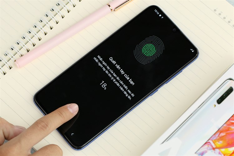 Điện thoại Samsung Galaxy A70