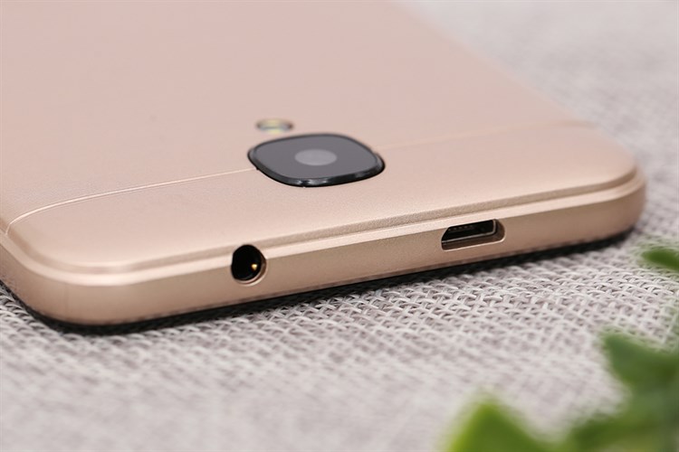 Điện thoại Mobell S41 Màu Vàng đồng