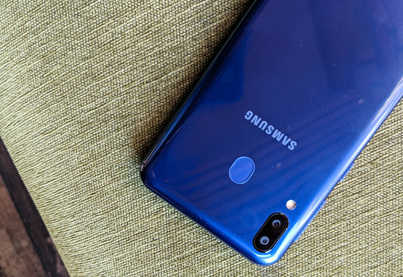 Cảm biển vân tay của Galaxy M20 Cảm biển vân tay của Galaxy M20