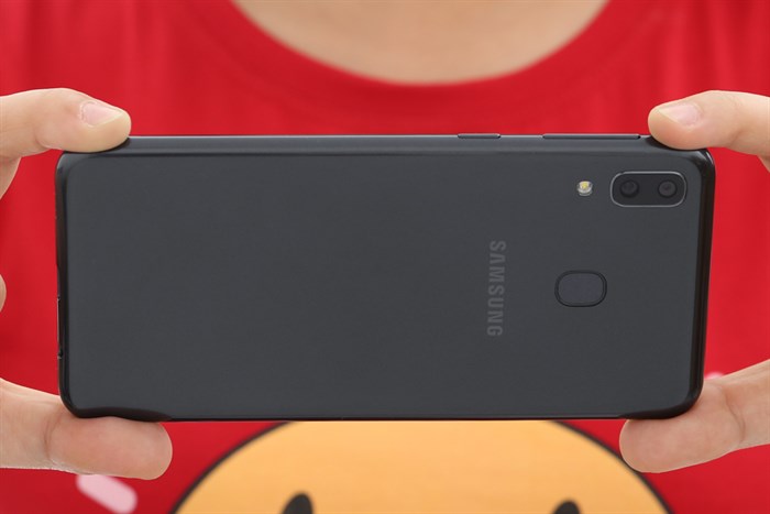 Điện thoại Samsung Galaxy M20