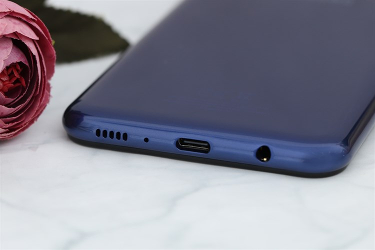 Điện thoại Samsung Galaxy M20