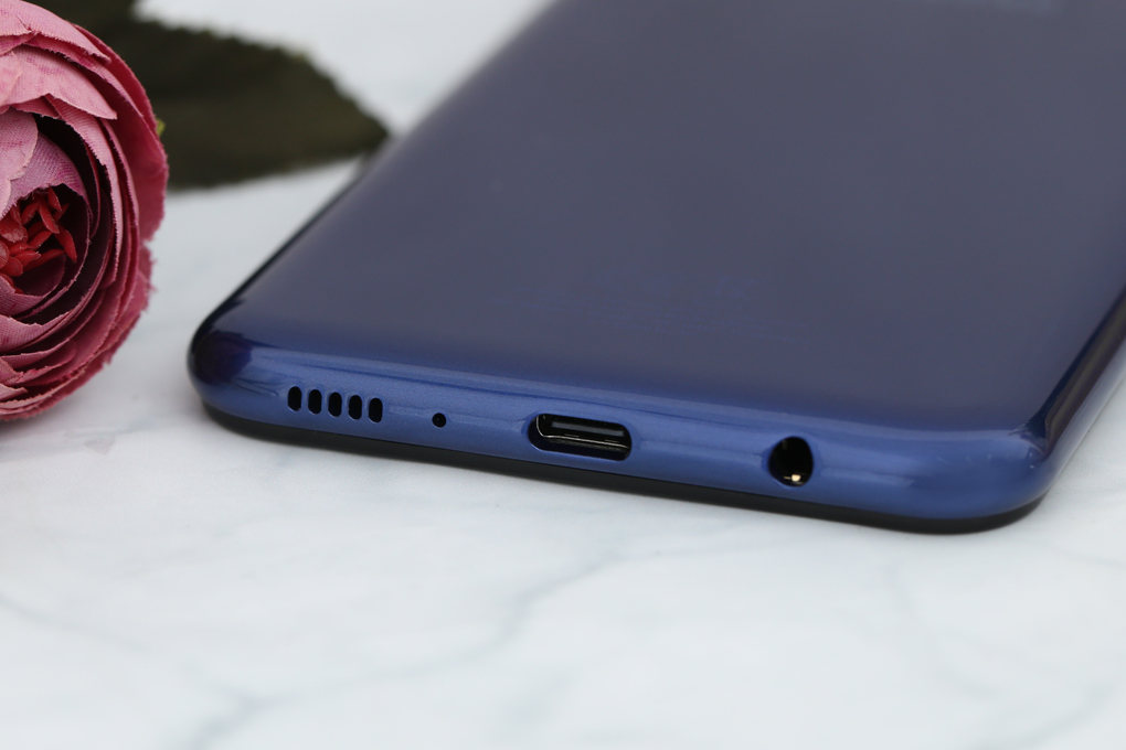 Điện thoại Samsung Galaxy M20