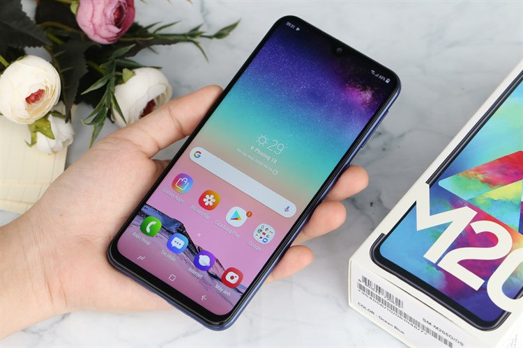 Điện thoại Samsung Galaxy M20