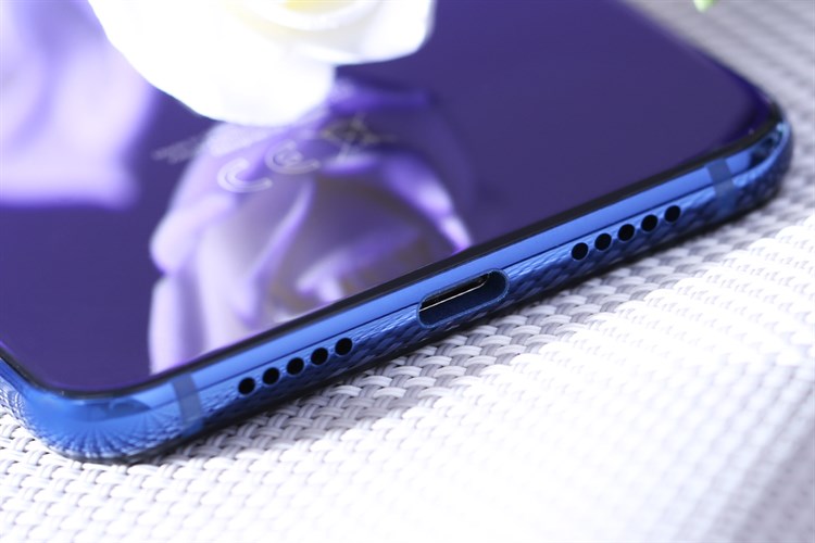 Điện thoại Xiaomi Mi 8 Lite 6GB/128GB Màu Xanh Dương