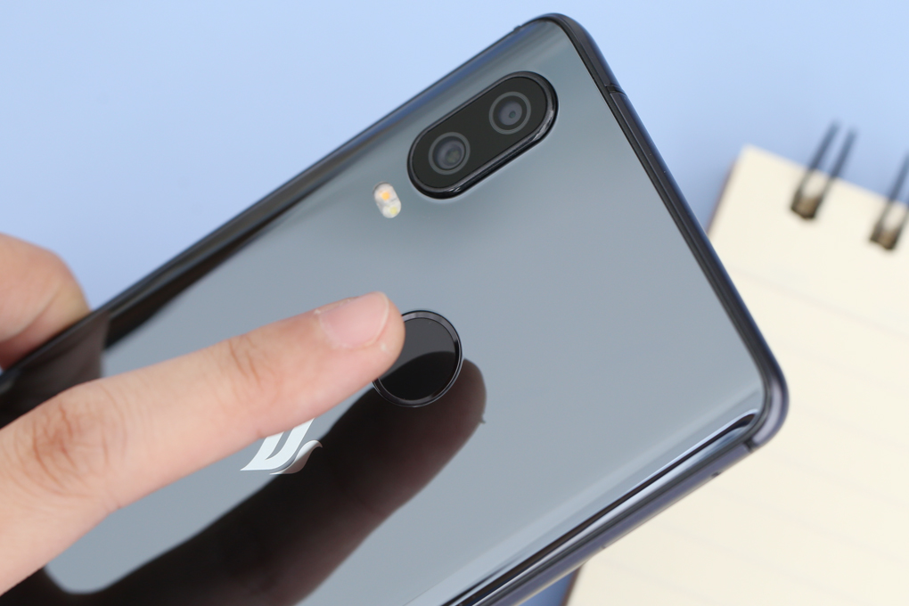 Điện thoại Vsmart Active 1