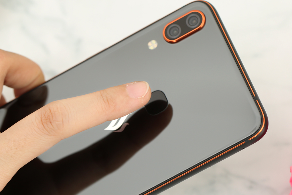 Điện thoại Vsmart Active 1+