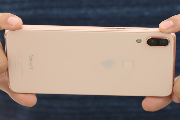 Điện thoại Vsmart Active 1+