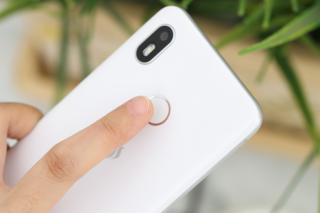 Điện thoại Vsmart Joy 1 32GB