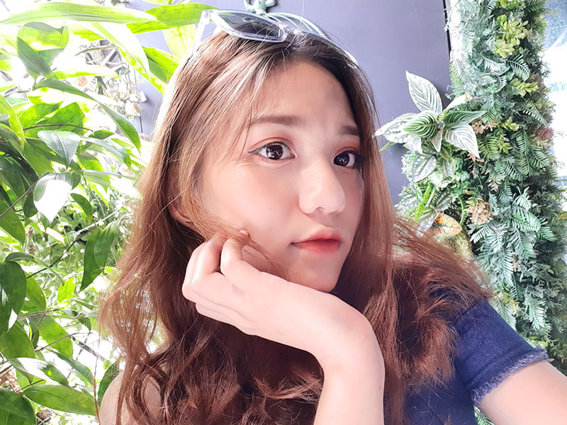 Điện thoại Samsung Galaxy A50 chính hãng | Ảnh selfie bằng camera trước