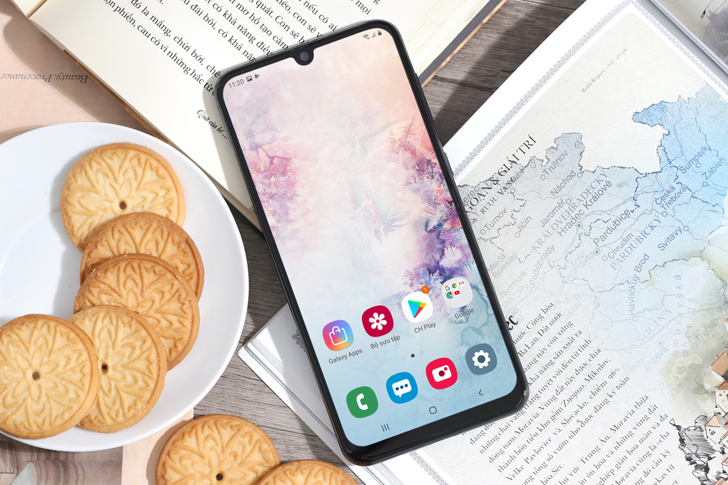 Điện thoại Samsung Galaxy A50 64GB